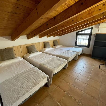 Moli Den Burch Villa Santa Eulalia de Ronsaná Exteriör bild