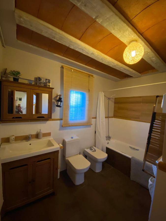 Moli Den Burch Villa Santa Eulalia de Ronsaná Exteriör bild