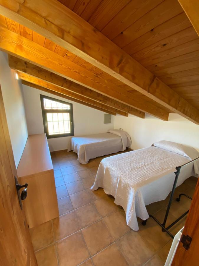 Moli Den Burch Villa Santa Eulalia de Ronsaná Exteriör bild